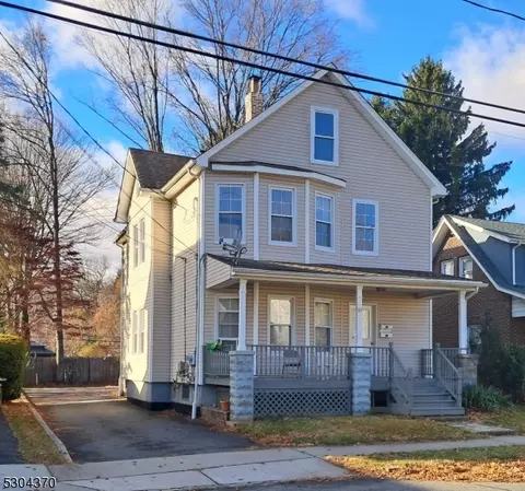 101 Princeton Ave Ab, Dover, NJ 07801