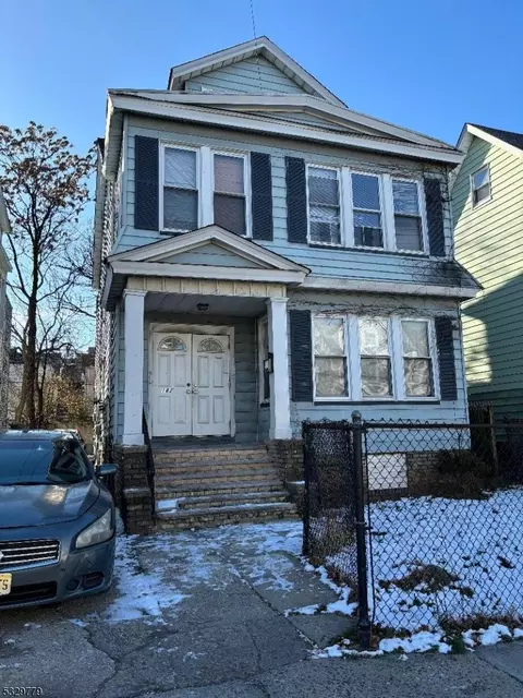 182 Mapes Ave #3, Newark, NJ 07112