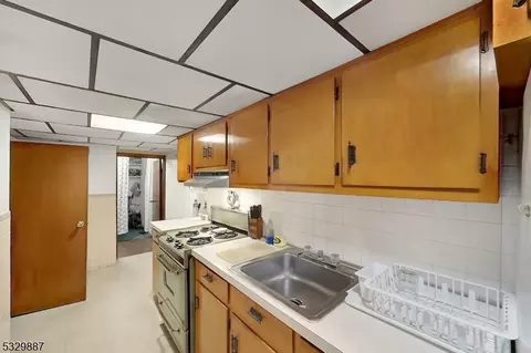 400 Davis Ave, Harrison, NJ 07029 photo 38