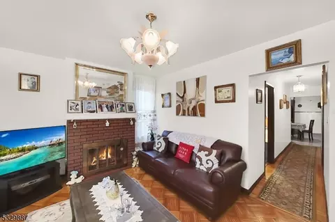 400 Davis Ave, Harrison, NJ 07029 photo 11