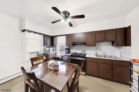 400 Davis Ave, Harrison, NJ 07029 photo 21
