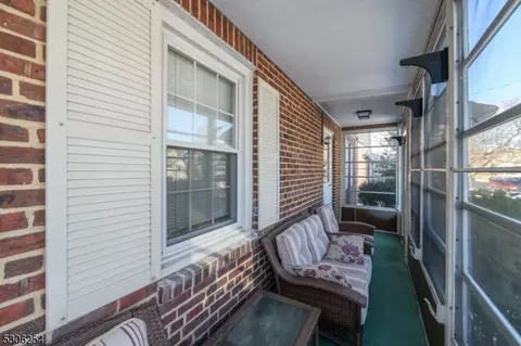 225 Greene Ave, Middlesex, NJ 08846 photo 5