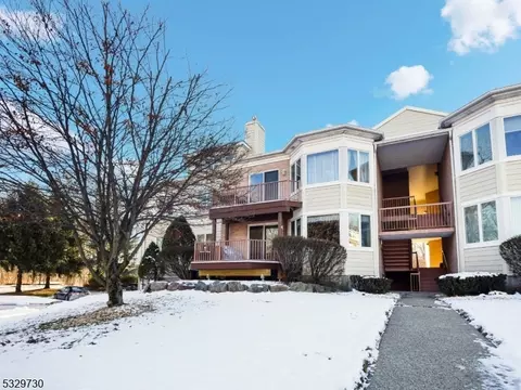 69 Turnberry Rd #6, Little Falls Twp, NJ 07424