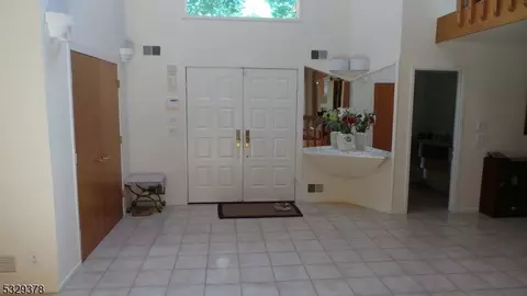 136 Eileen Dr, Cedar Grove, NJ 07009 photo 2
