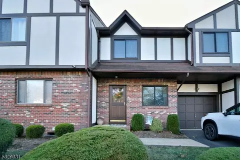 3 Coventry Sq, Ewing Twp, NJ 08628