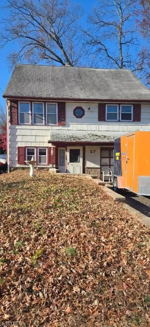 27 Hamilton Rd, Parsippany-troy Hills Twp, NJ 07054
