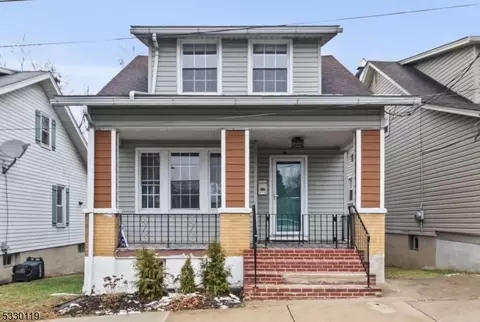 13 Joseph St, Phillipsburg, NJ 08865