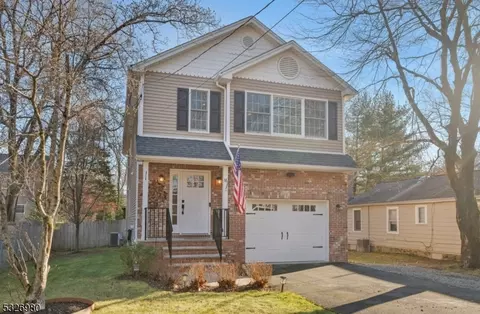 16 Fairfield Ave, Warren, NJ 07059