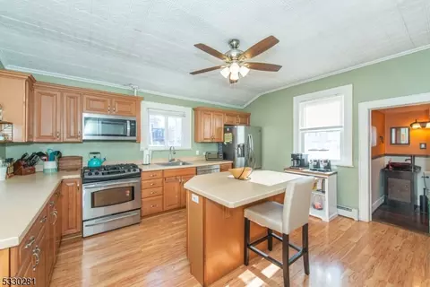 1192 Ringwood Ave, Wanaque Boro, NJ 07420 photo 12