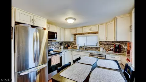 3 Crestview Rd, Andover, NJ 07821 photo 11