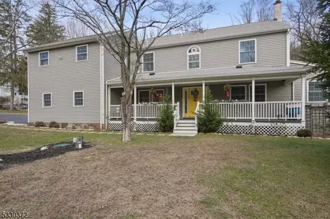 67 Meggins Rd, Rockaway Twp, NJ 07866