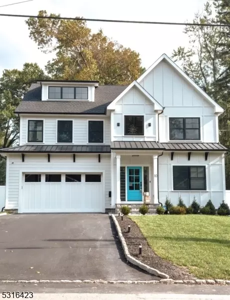 10 Canoe Brook Pl, Summit, NJ 07901
