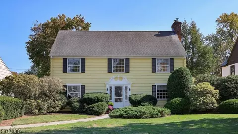 131 Clifton St, Westfield, NJ 07090