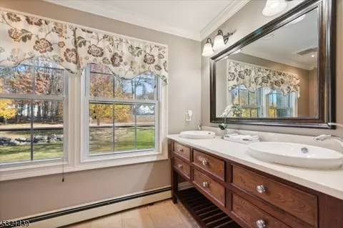 Bath - 7 Stonehedge Ln, Byram Twp, NJ 07821 photo 4 of 4