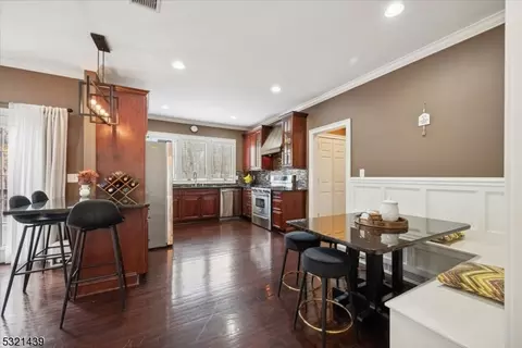 Entry Way - 7 Stonehedge Ln, Byram Twp, NJ 07821 photo 3 of 5