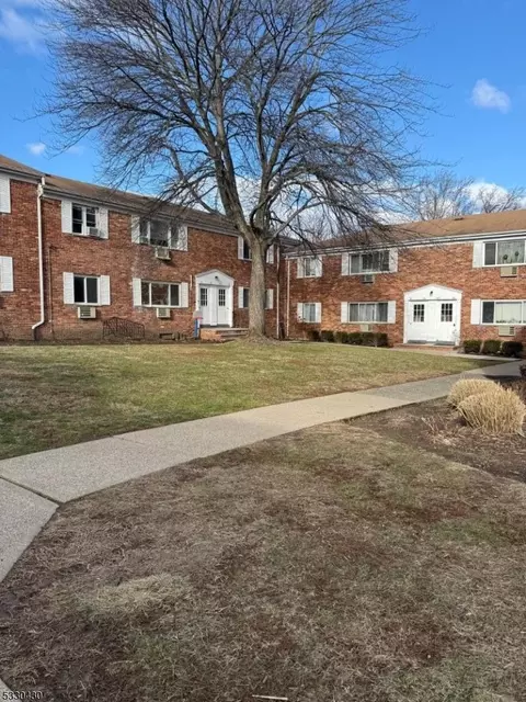 180-82 Littleton Rd #82, Parsippany-troy Hills Twp, NJ 07054