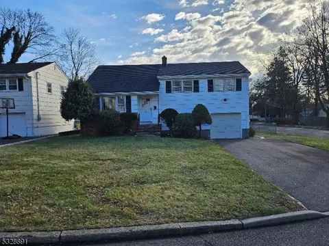 1367 Belleview Ct, Plainfield, NJ 07060