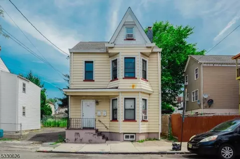 106 Wayne Ave, Paterson, NJ 07502