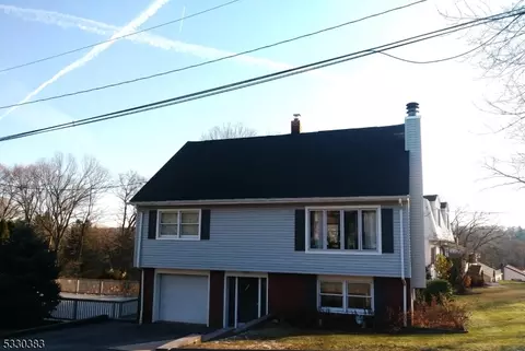 36 Sunset Ave, Butler, NJ 07405