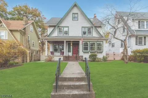 178 Vreeland Ave, Rutherford, NJ 07070