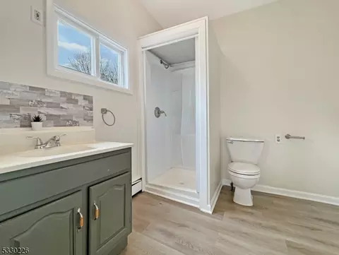 11 E Grand St, Hampton, NJ 08827 photo 12