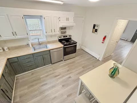 11 E Grand St, Hampton, NJ 08827 photo 9
