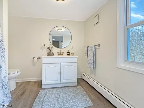 11 E Grand St, Hampton, NJ 08827 photo 21