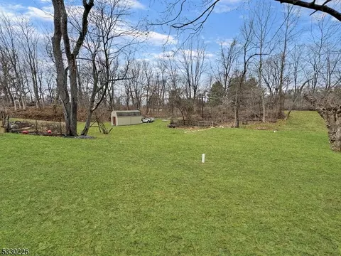 11 E Grand St, Hampton, NJ 08827 photo 27