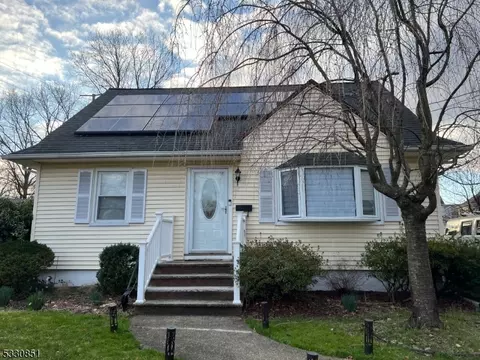 8 Mary Ln, Fanwood, NJ 07023