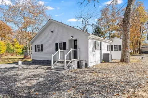 63 Bauer Rd, Newton, NJ 07860