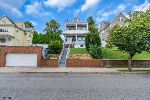 173 Corabelle Ave, Lodi, NJ 07644