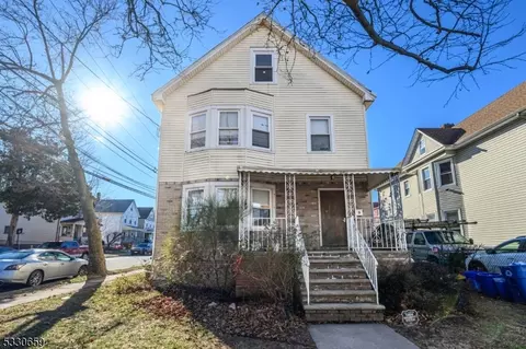 39 Pulaski Ave, Carteret, NJ 07008