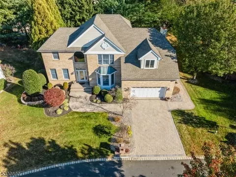 35 Narrows Way, Monroe Township, NJ 08831