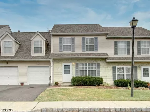 620 Grove St #5, Dunellen, NJ 08812