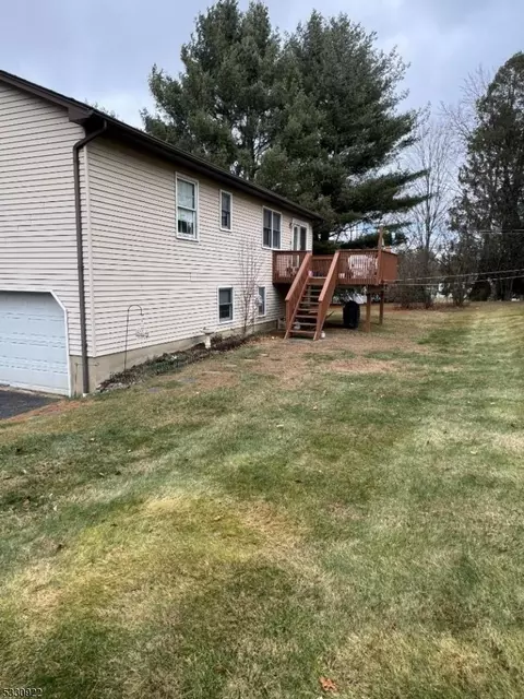 4 David Dr, Frankford, NJ 07822 photo 2