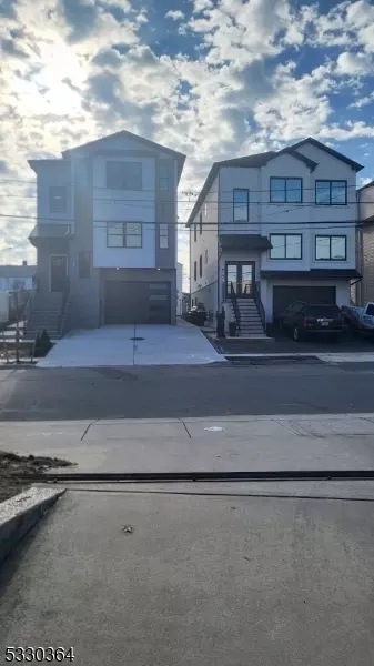 1106 Virginia St, Elizabeth, NJ 07201