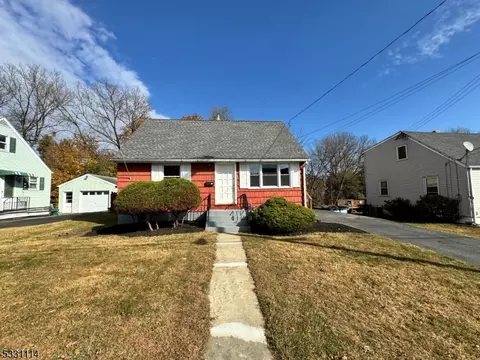 59 N Riverview Rd, Phillipsburg, NJ 08865