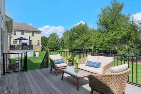 31 Johns Dr, Warren, NJ 07059 photo 21