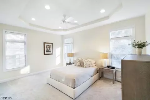 31 Johns Dr, Warren, NJ 07059 photo 9