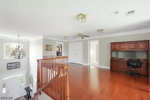 31 Johns Dr, Warren, NJ 07059 photo 12