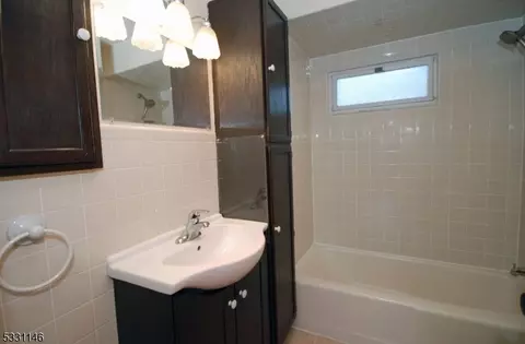 115 Stout Ave, Middlesex, NJ 08846 photo 15