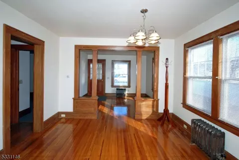 115 Stout Ave, Middlesex, NJ 08846 photo 6