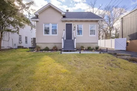130 Park Ave, Park Ridge, NJ 07656