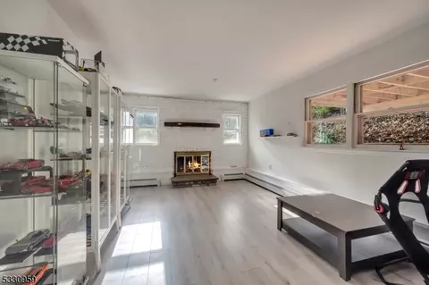 Living - 70 Brookside Rd, Randolph, NJ 07869 photo 1 of 2