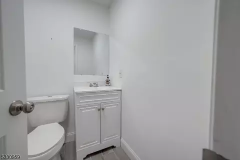 Bath - 70 Brookside Rd, Randolph, NJ 07869 photo 3 of 3