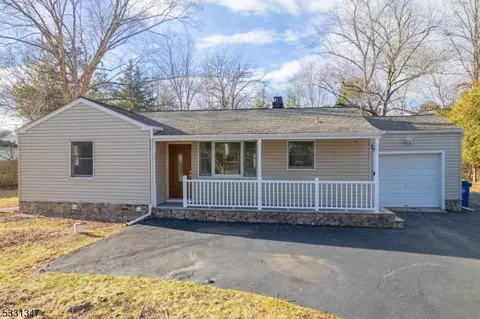 141 River Rd, Somerville, NJ 08876