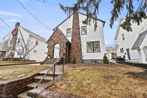 28 Starmond Ave, Clifton, NJ 07013