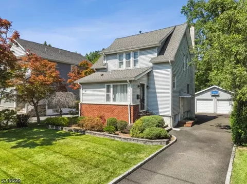 51 Evergreen Ave, Springfield, NJ 07081