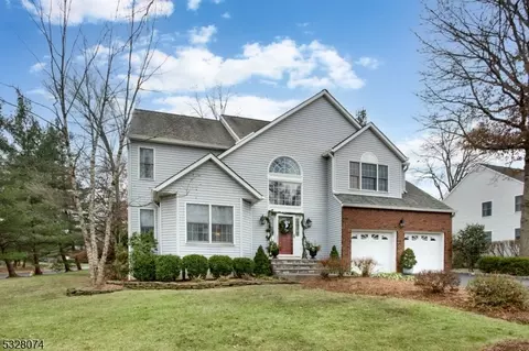 1 Erin Ct, Bridgewater, NJ 08807