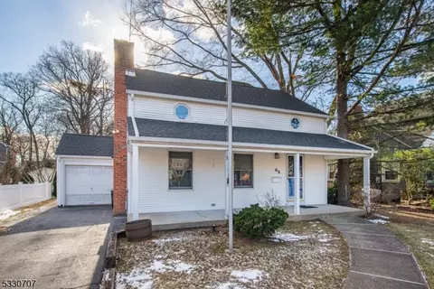 83 Hopper Ave, Pequannock Twp, NJ 07444